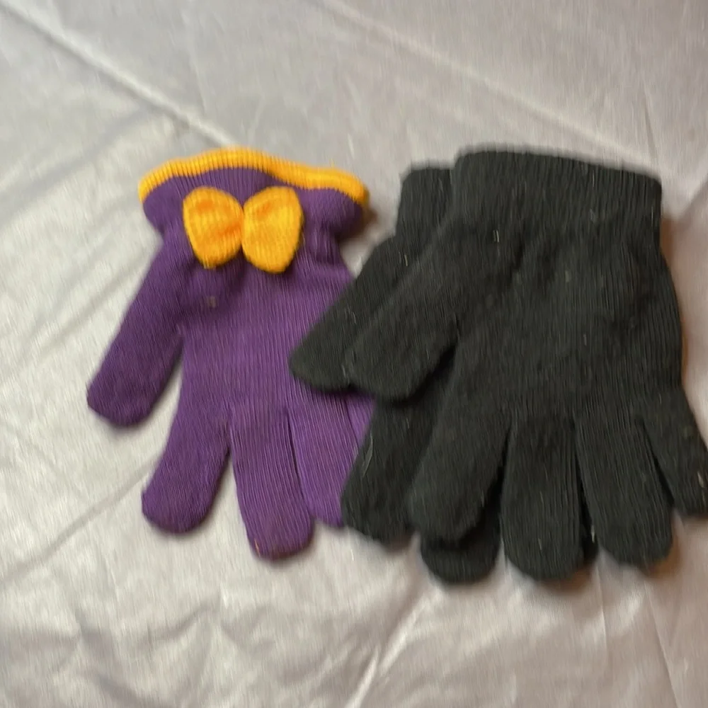 Mittens 5 pairs